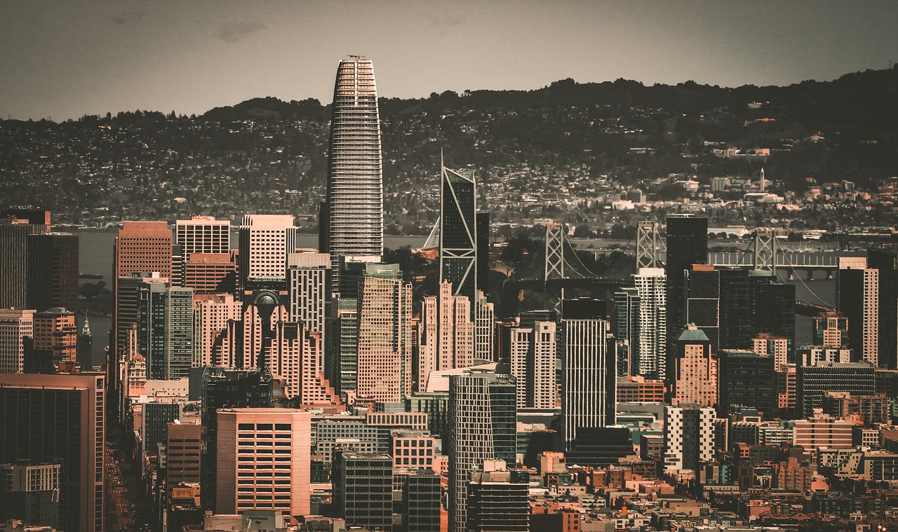 性的部署至 性的部署至